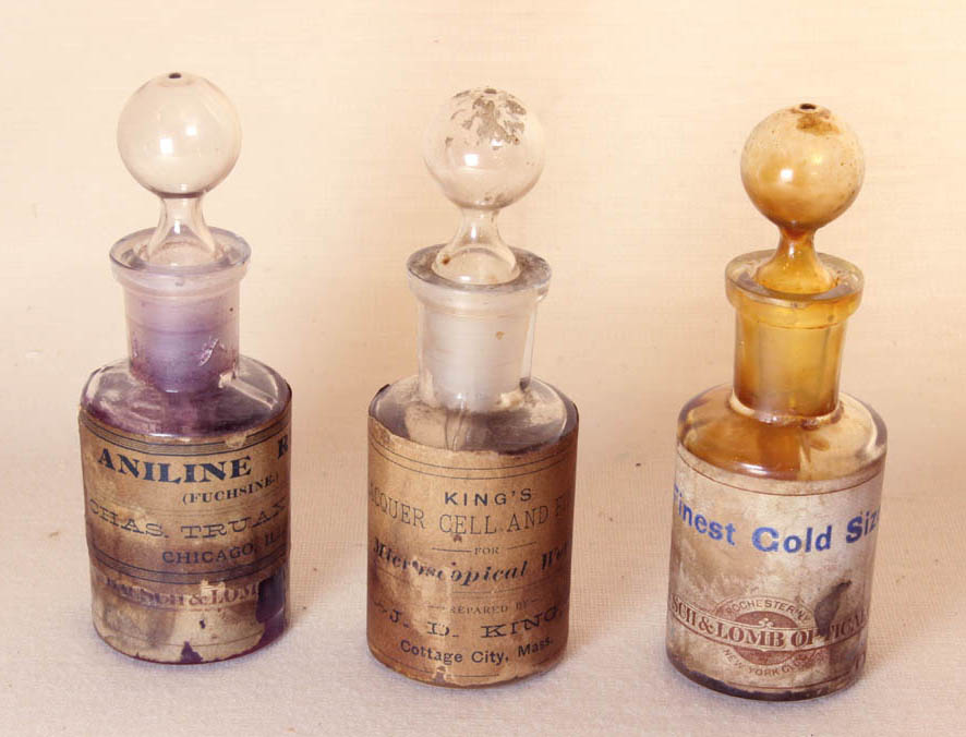 Reagent kit bottles