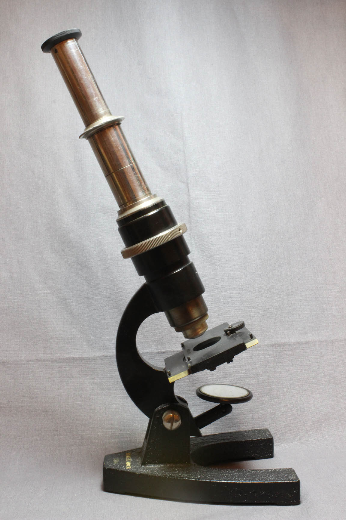 Britex Minor microscope