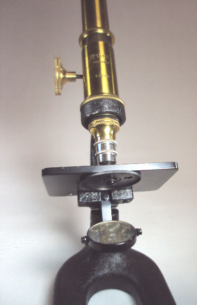 medium sized Busch Microscope