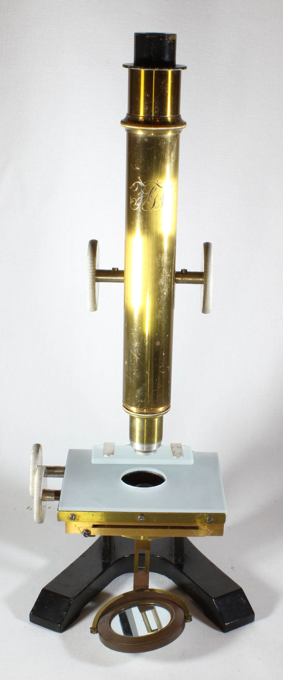 Grunow Medium sized Microscope Front View