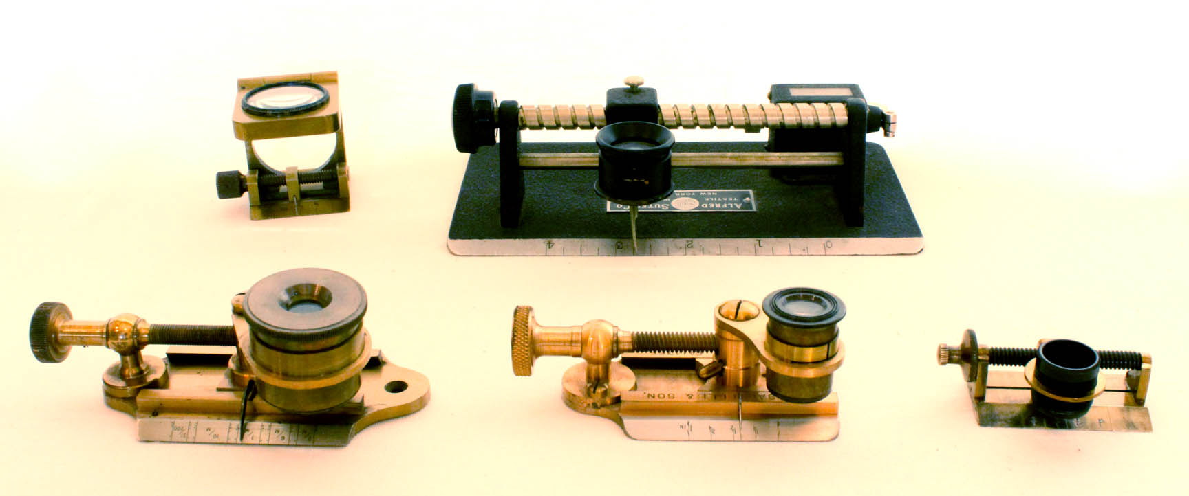 thread counting microscopes