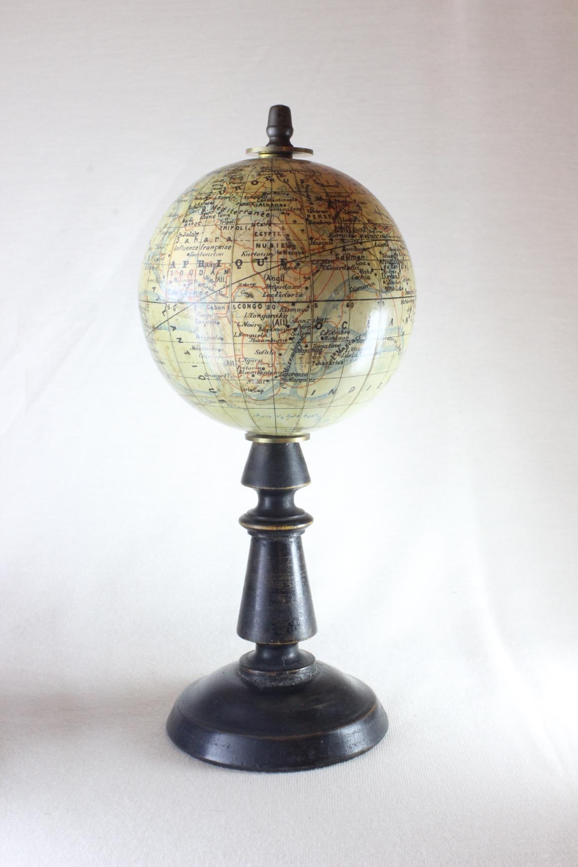 Forest globe