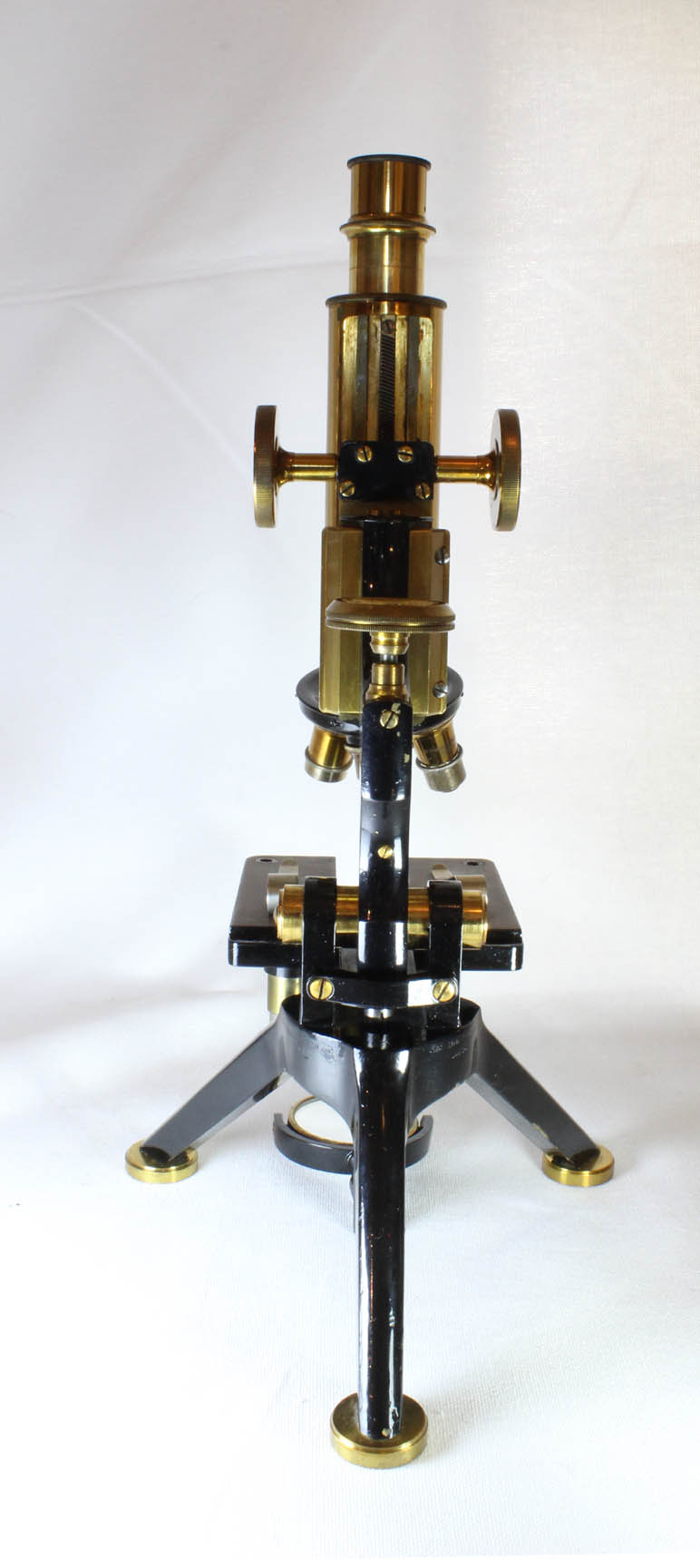 Fram Microscope