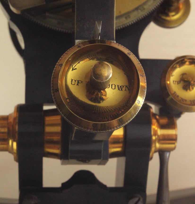 
Grand Van Heurck Microscope main fine focus knob