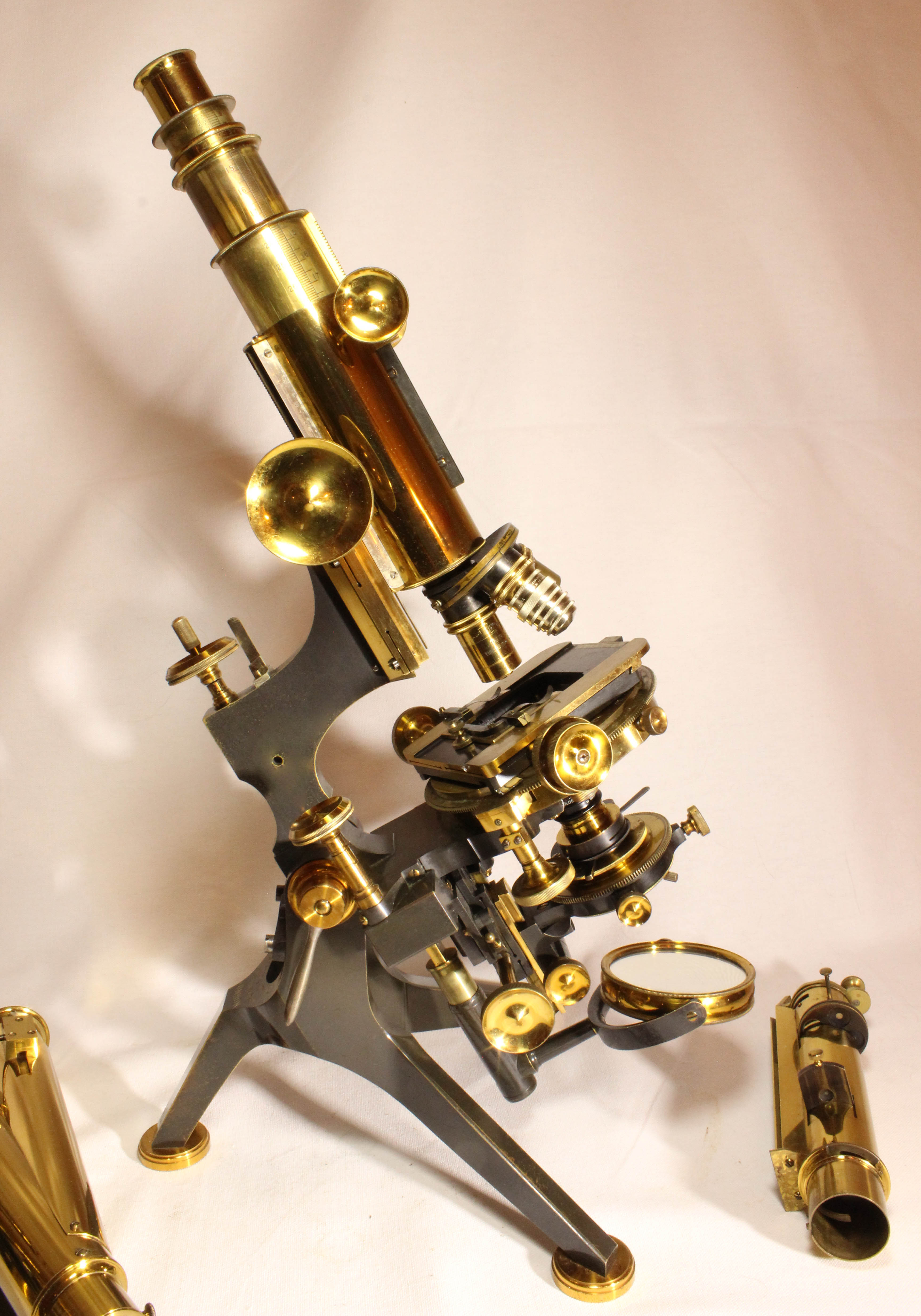 Grand Van Heurck Microscope