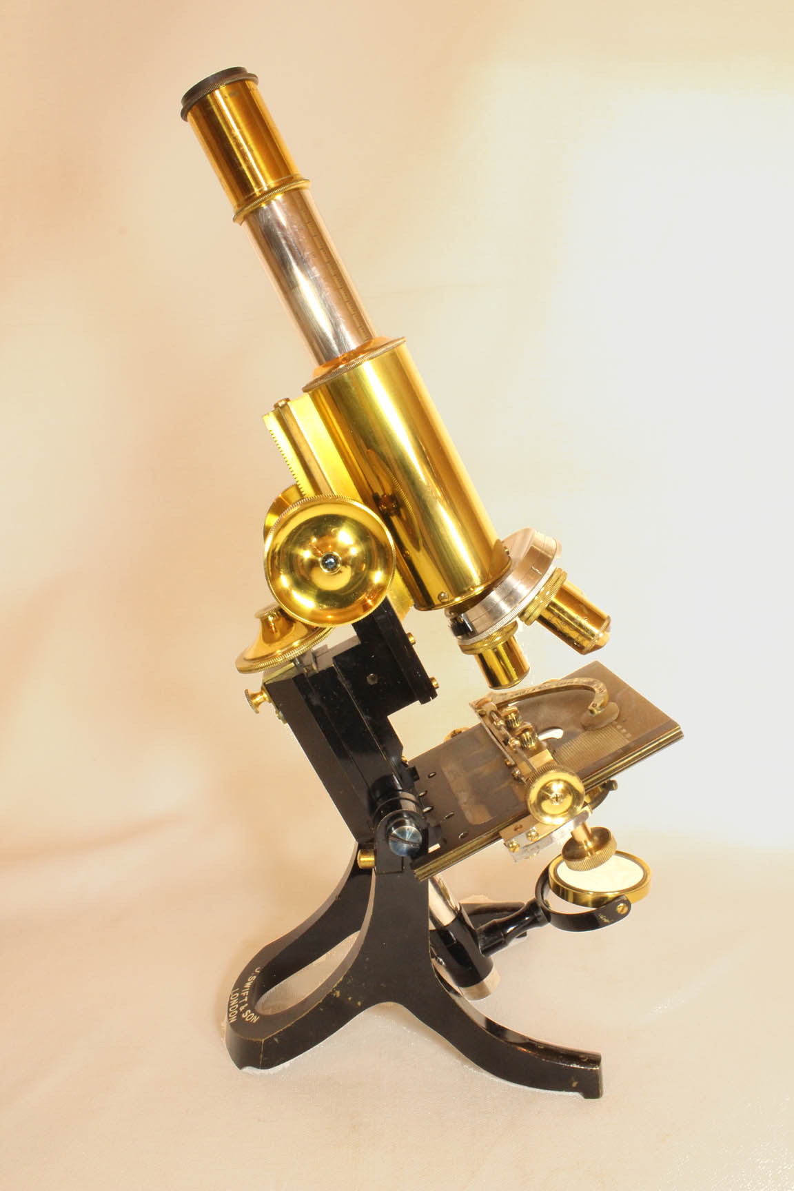 Swift Bacteriological microscope right side