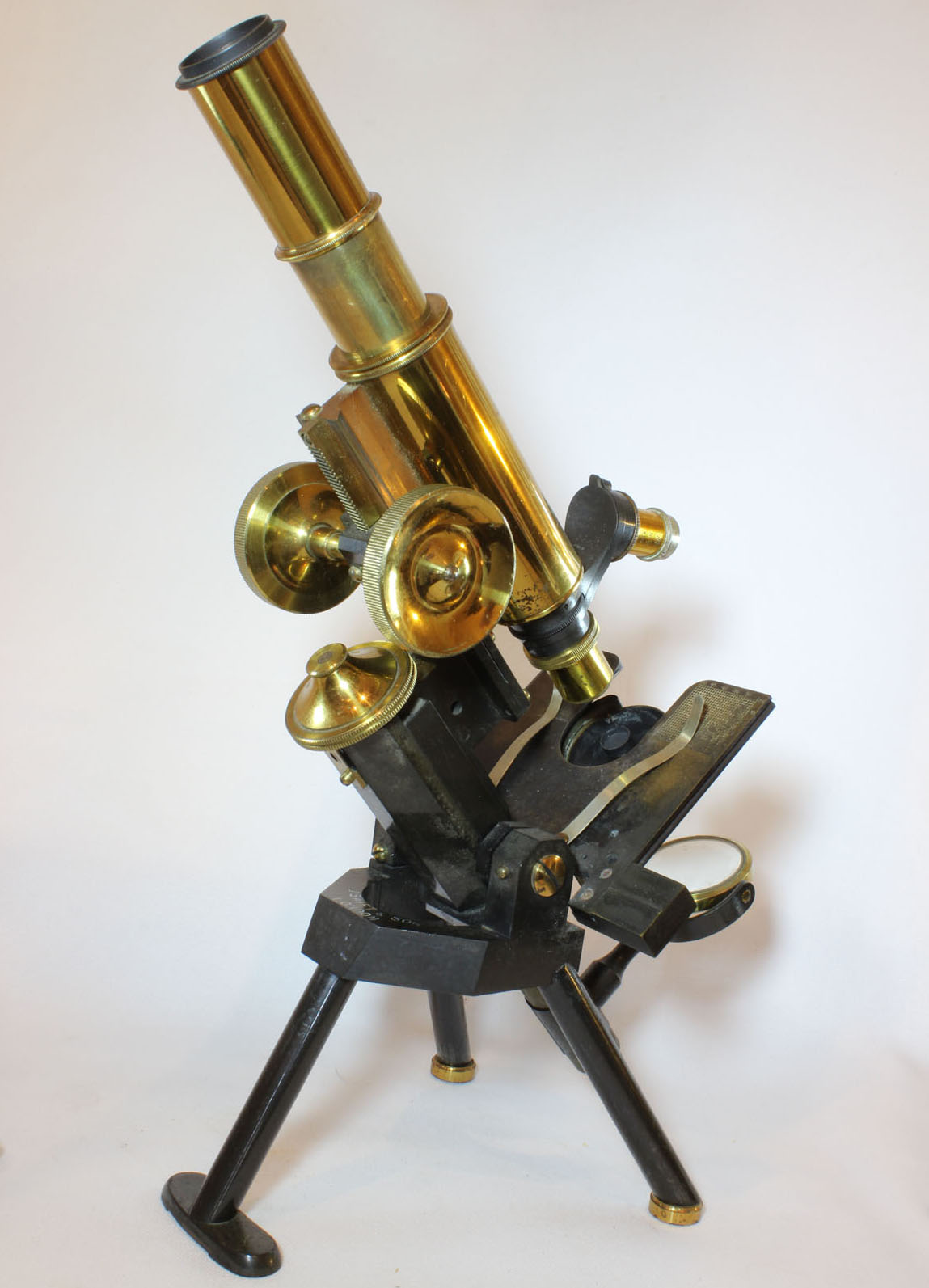 Discovery microscope