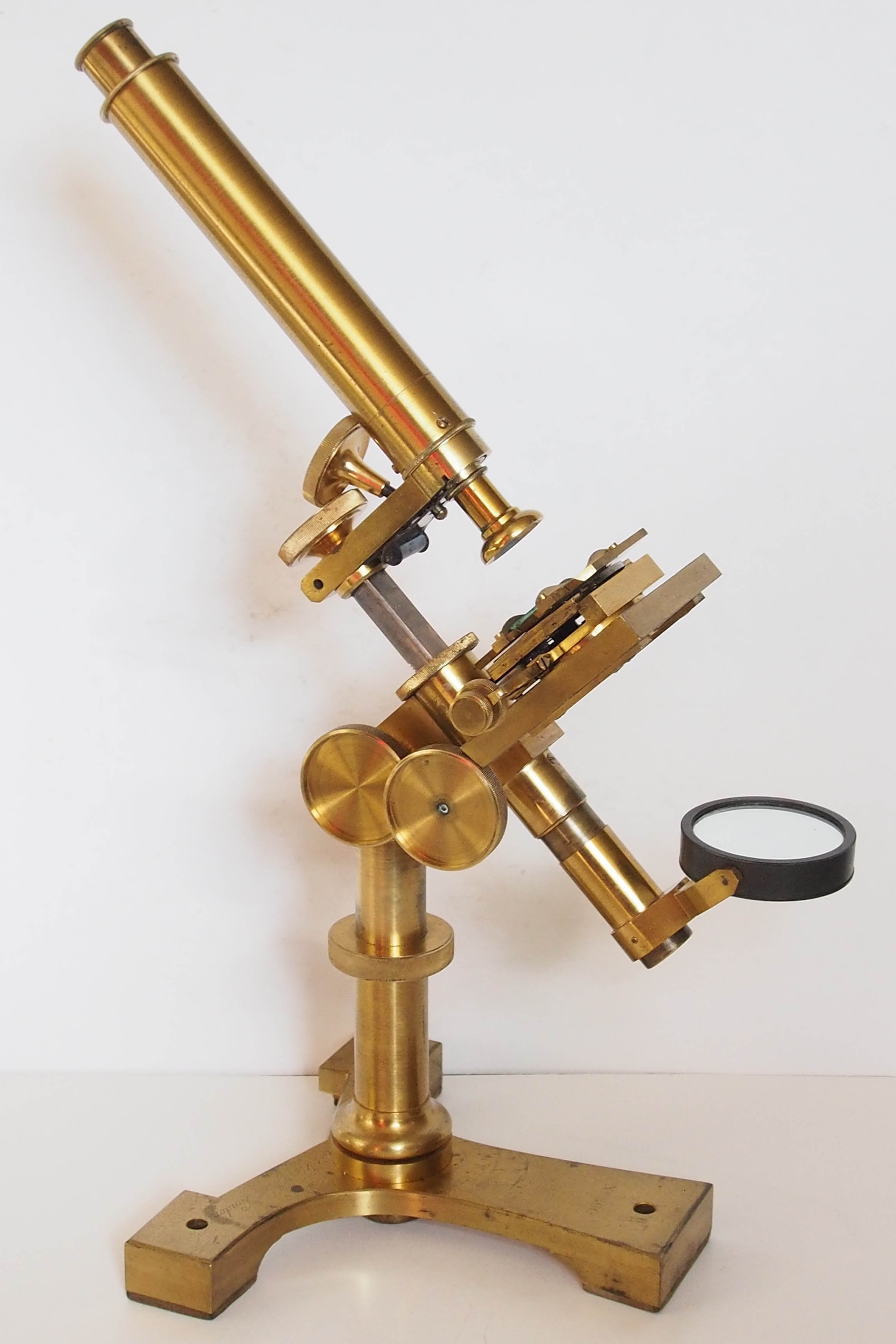 Pritichard microscope