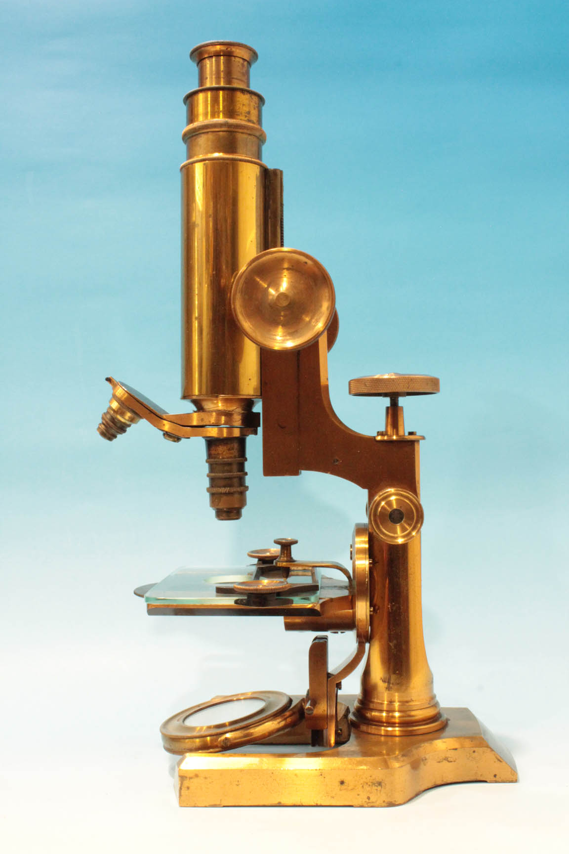 Schrauer microscope