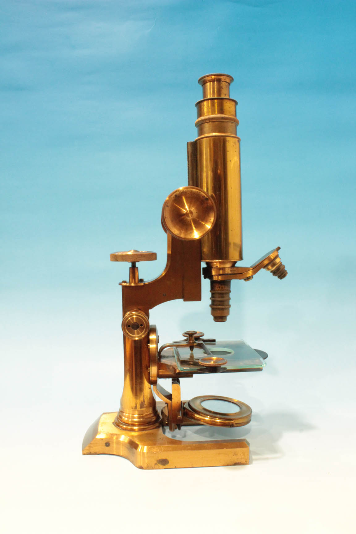 Schrauer microscope