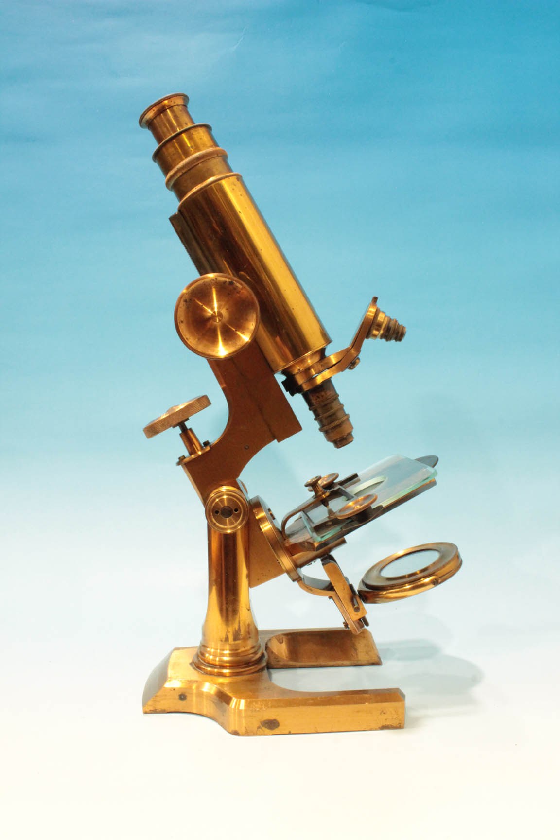 Schrauer Microscope